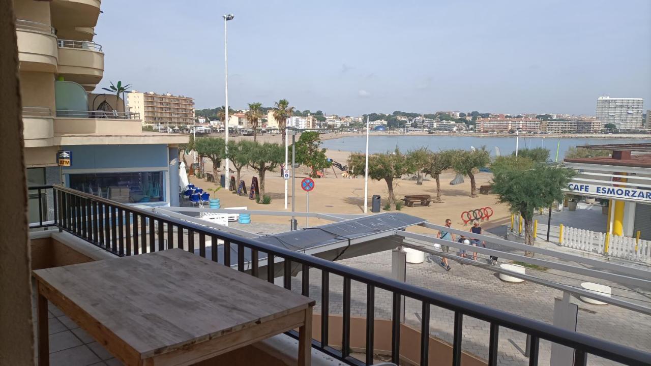 El Balcon De Riells Apartment เลสกาลา ภายนอก รูปภาพ
